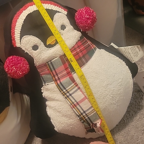 Penguin Pillows - Picture 4 of 10